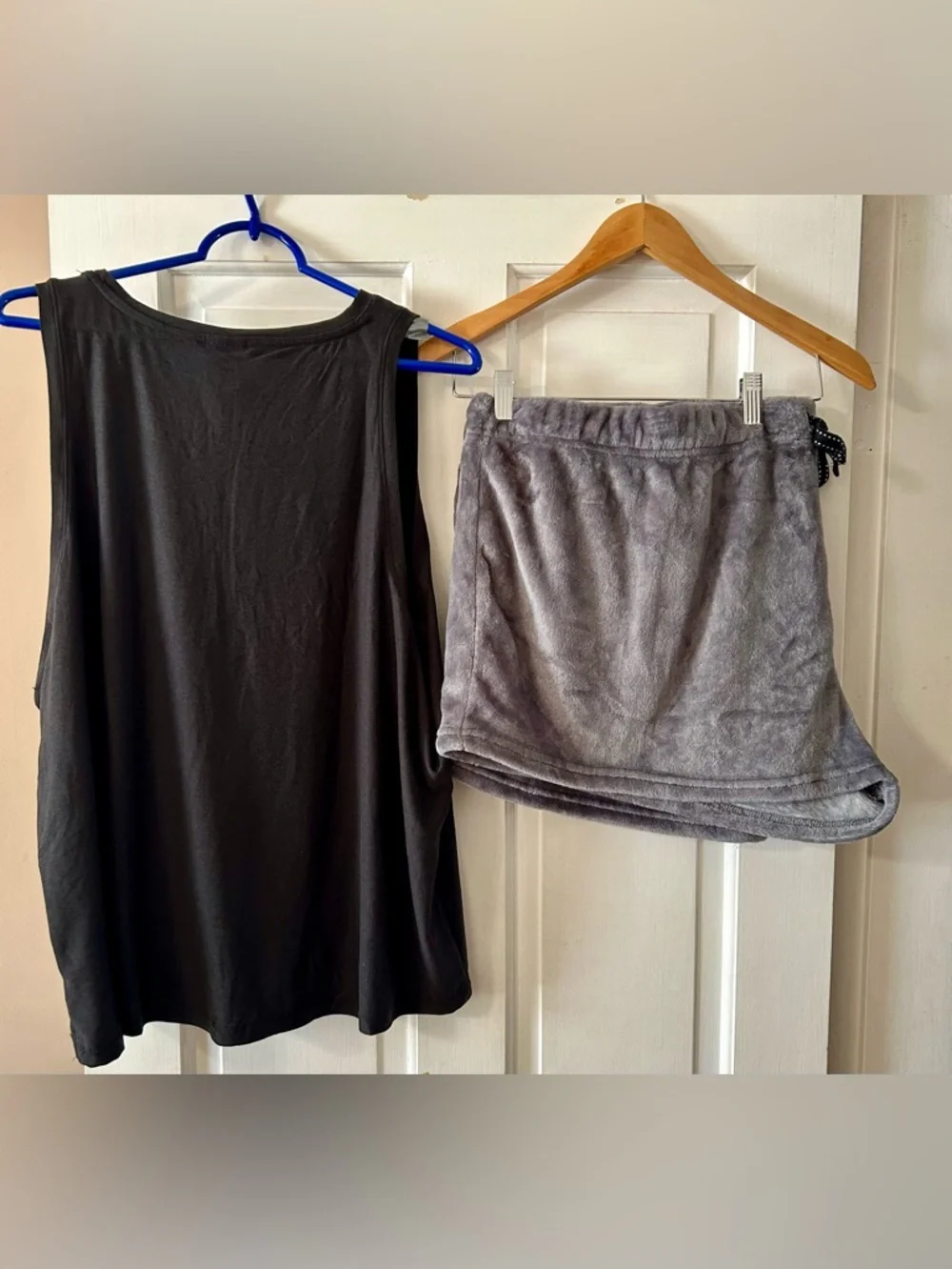 Women Disney the nightmare before Christmas lounge shorts with top 2X plus - Picture 3 of 6